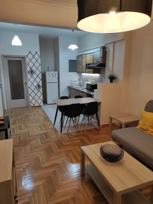 Alexandra 'S Home Αθήνα Εξωτερικό φωτογραφία